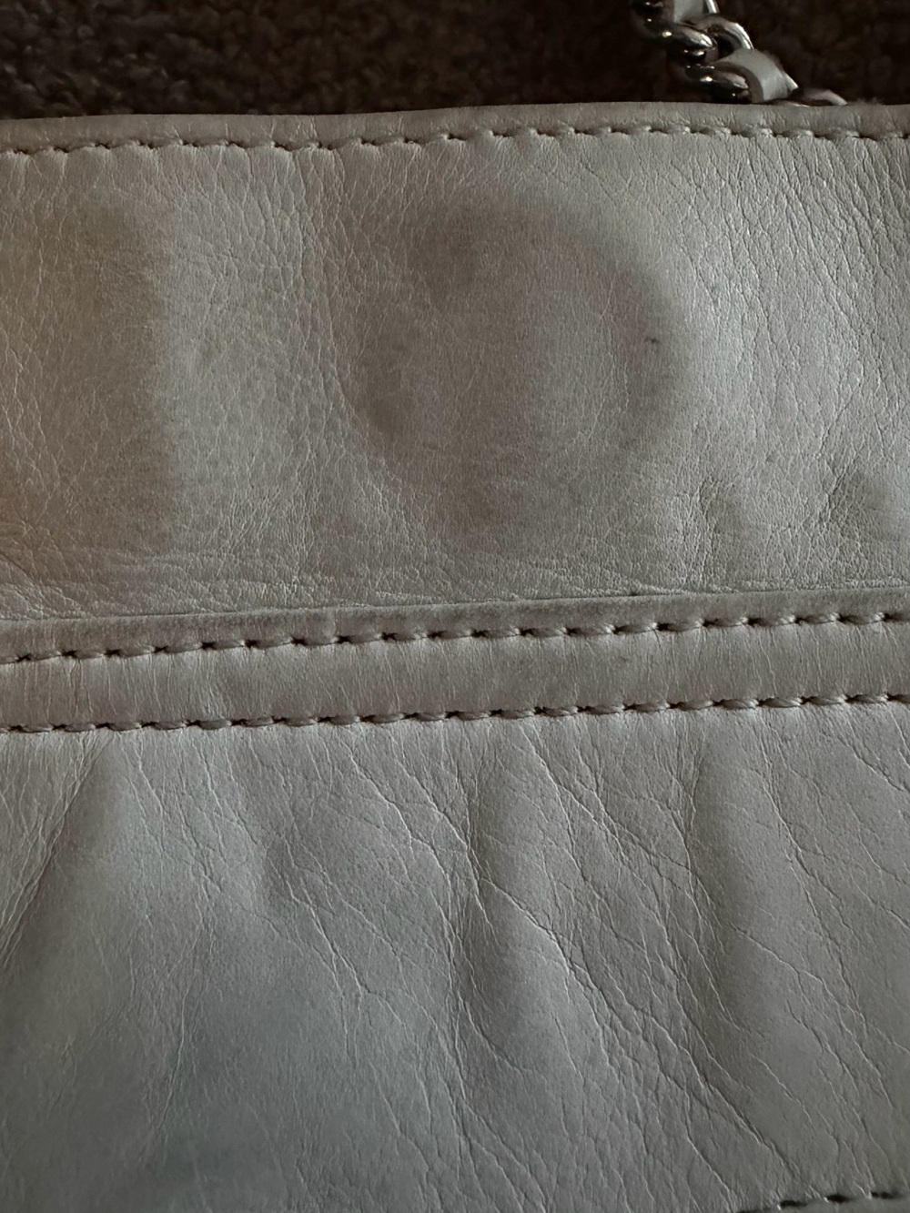 Rebecca Minkoff Cream Leather Shoulder Bag with Silver Chain Straps - Picture 2 of 8